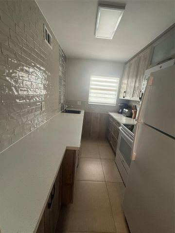 2791 N Pine Island Road 302, Sunrise, FL 33322