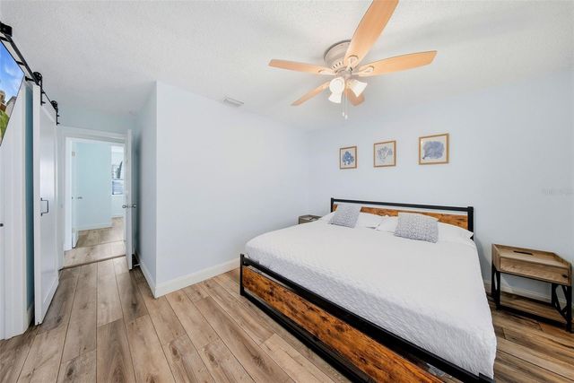 7976 SHADOW RUN DRIVE, Largo, FL 33773