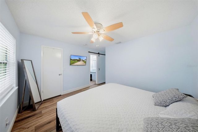 7976 SHADOW RUN DRIVE, Largo, FL 33773