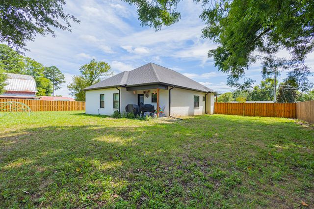 775 Ragsdale Rd, Manchester, TN 37355