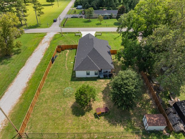 775 Ragsdale Rd, Manchester, TN 37355