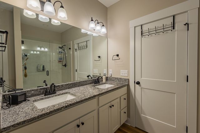 775 Ragsdale Rd, Manchester, TN 37355