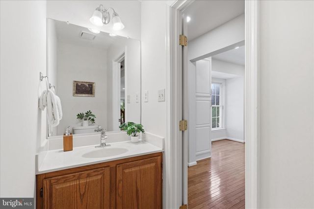 14143 COMPTON VALLEY WAY, Centreville, VA 20121