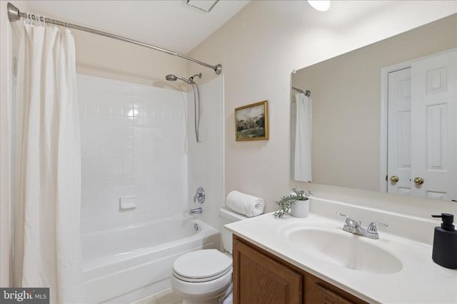 14143 COMPTON VALLEY WAY, Centreville, VA 20121