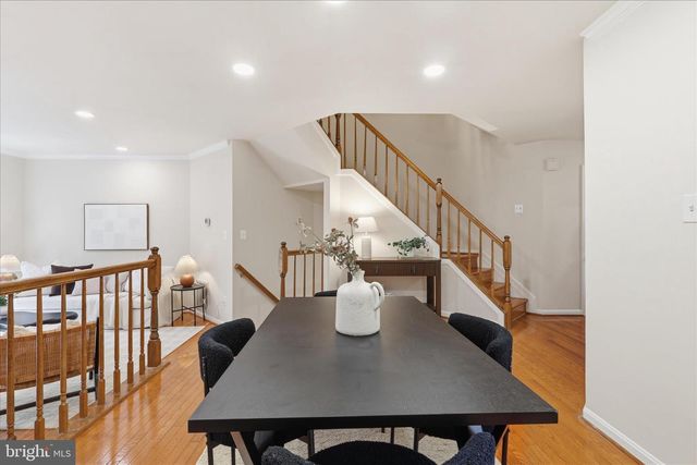 14143 COMPTON VALLEY WAY, Centreville, VA 20121