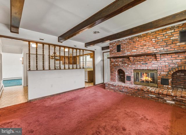227 MEADOW LN, Woodbury, NJ 08096