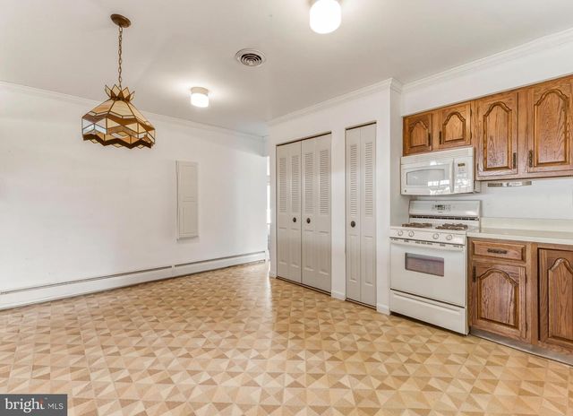 227 MEADOW LN, Woodbury, NJ 08096