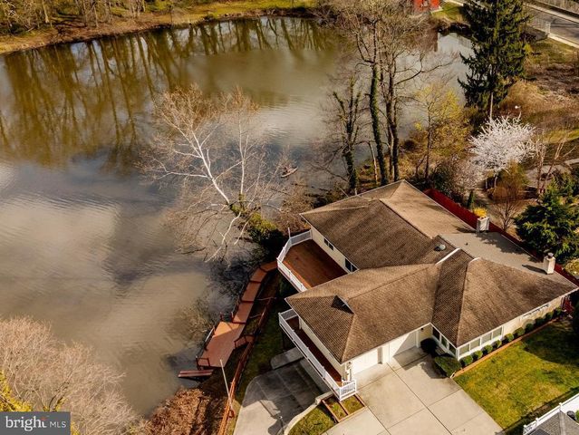 227 MEADOW LN, Woodbury, NJ 08096