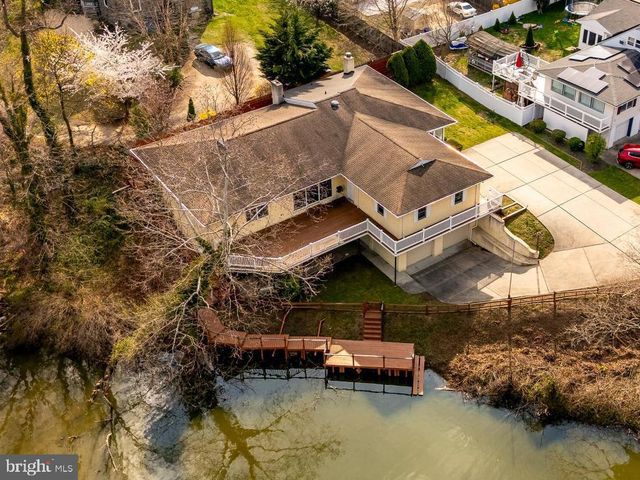 227 MEADOW LN, Woodbury, NJ 08096