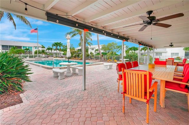 8740 Lueck LN N # 1, Fort Myers, FL 33919