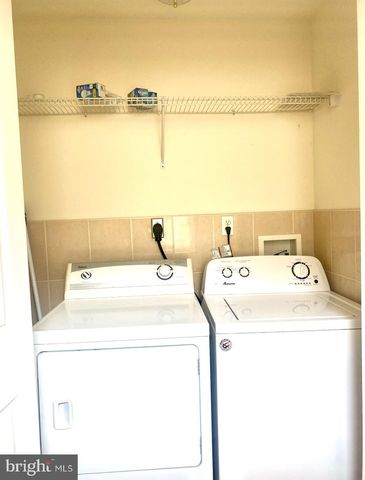 2641 HOWARD ST N, Baltimore, MD 21218