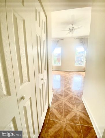 2641 HOWARD ST N, Baltimore, MD 21218