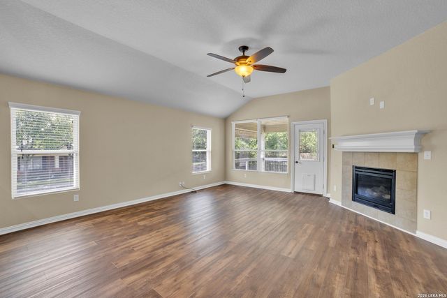 2803 Silverton Ct, San Antonio, TX 78261