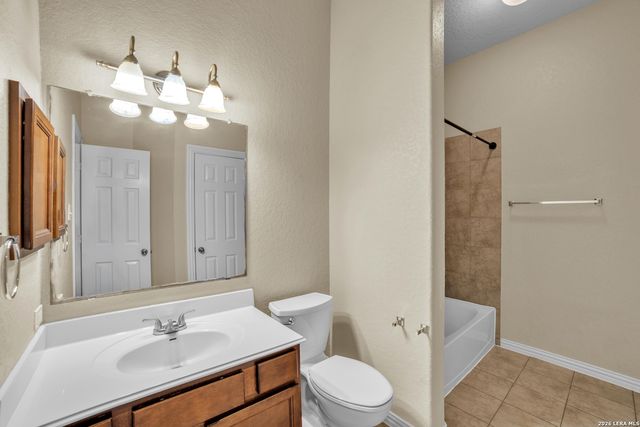 2803 Silverton Ct, San Antonio, TX 78261
