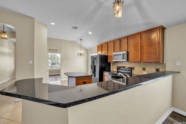 2803 Silverton Ct, San Antonio, TX 78261