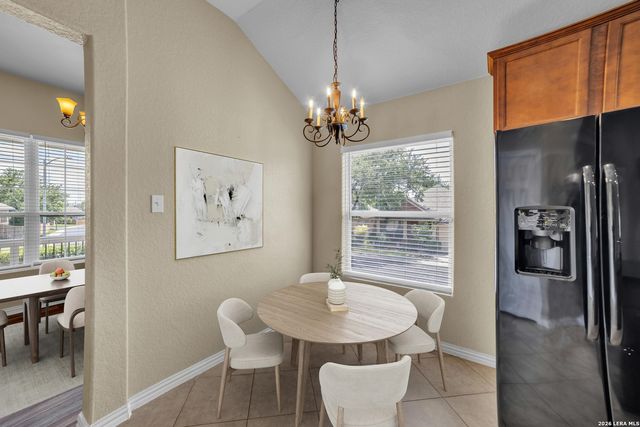 2803 Silverton Ct, San Antonio, TX 78261