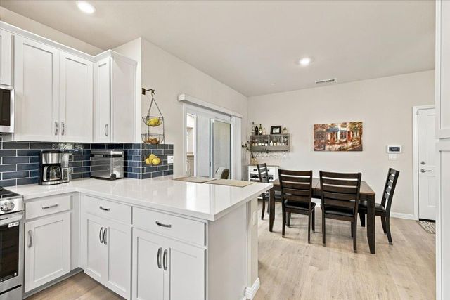 10831 Windrow Way, Rancho Cordova, CA 95670