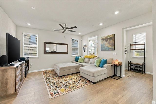 10831 Windrow Way, Rancho Cordova, CA 95670