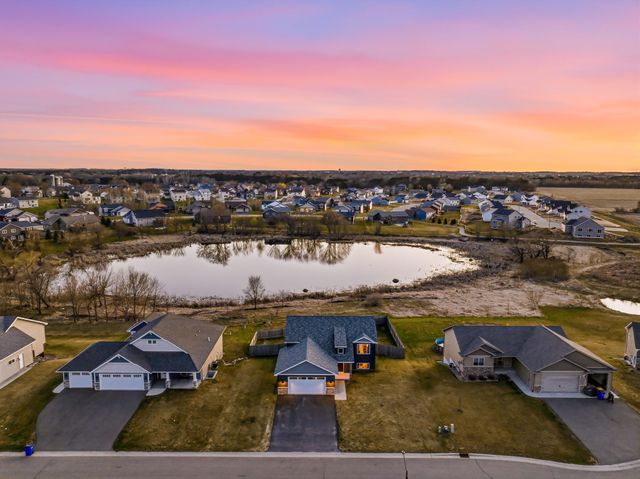 1755 Otter Way, New Richmond, WI 54017