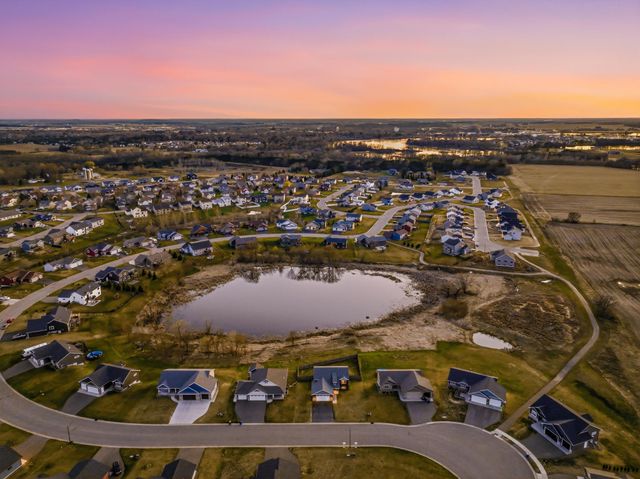 1755 Otter Way, New Richmond, WI 54017