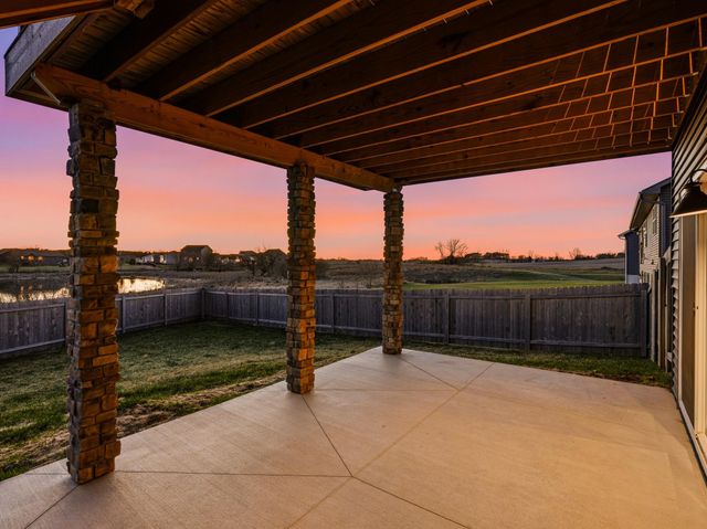 1755 Otter Way, New Richmond, WI 54017