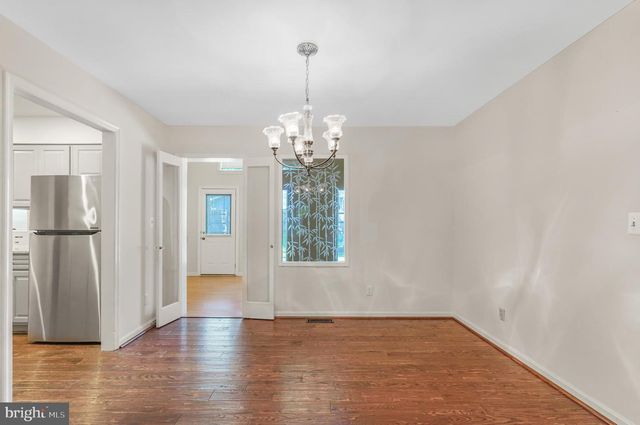 2 ADAM CT, Fredericksburg, VA 22405