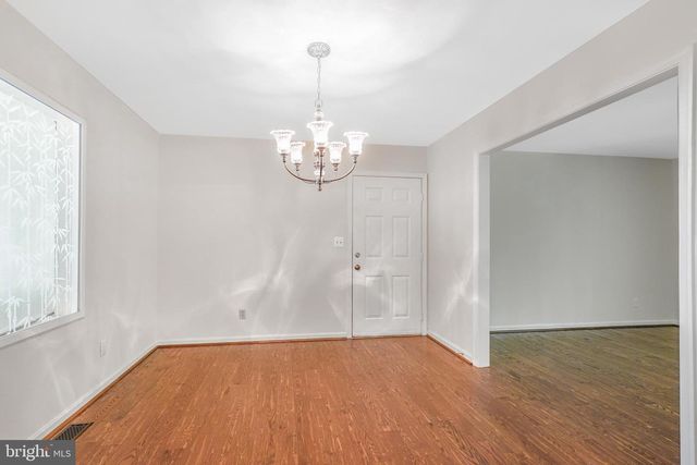 2 ADAM CT, Fredericksburg, VA 22405