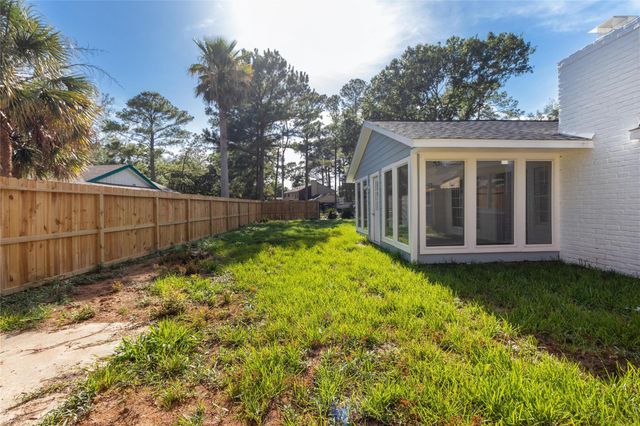500 Shirleen Drive, Seabrook, TX 77586