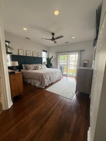 2302 W North Avenue 2W, Chicago, IL 60647