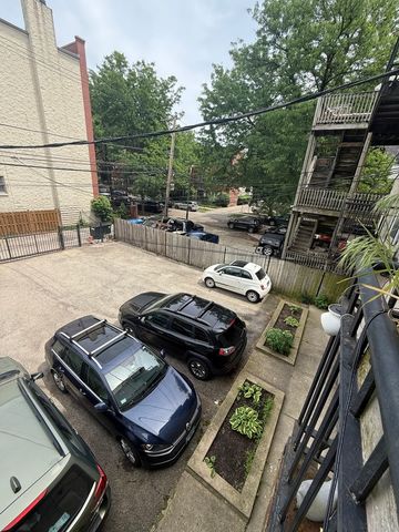 2302 W North Avenue 2W, Chicago, IL 60647