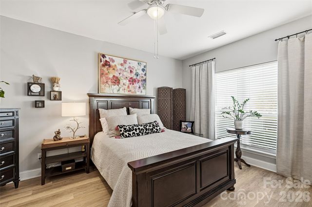 18824 Nautical Drive 28, Cornelius, NC 28031