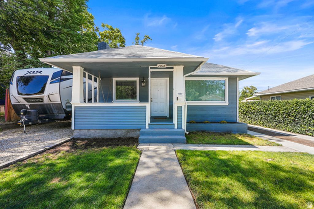 2938 S CYPRUS LN, Magna, UT 84044