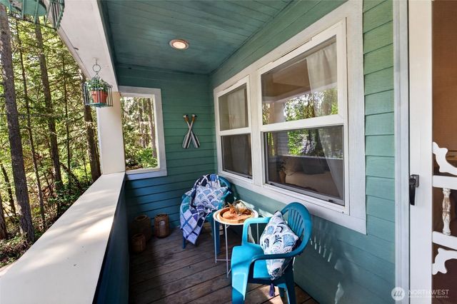 11108 110th Street Ct, Anderson Island, WA 98303