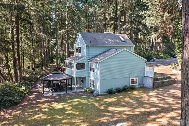 11108 110th Street Ct, Anderson Island, WA 98303