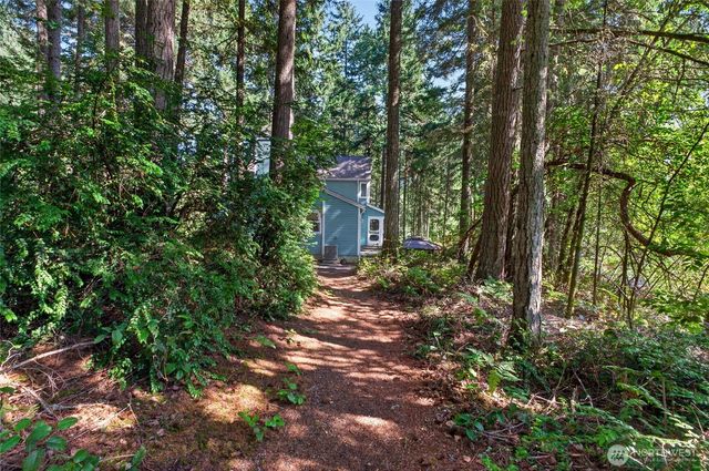 11108 110th Street Ct, Anderson Island, WA 98303