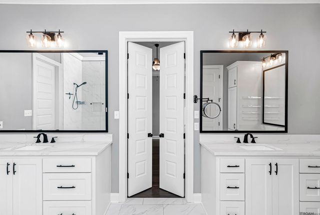 37359 Cypress Hollow Ave, Prairieville, LA 70769