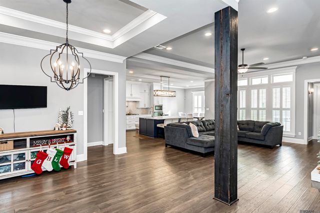 37359 Cypress Hollow Ave, Prairieville, LA 70769