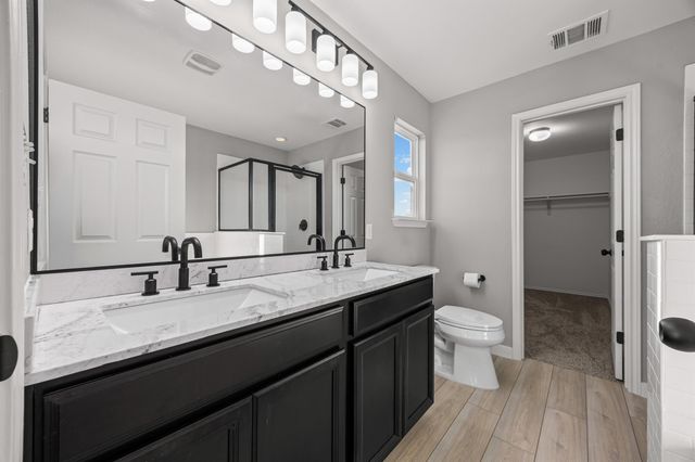 218 Lyre Leaf DR, Buda, TX 78610