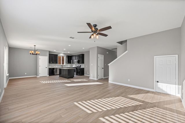 218 Lyre Leaf DR, Buda, TX 78610