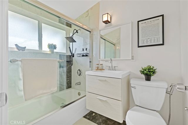 935 S Nutwood Street, Anaheim, CA 92804