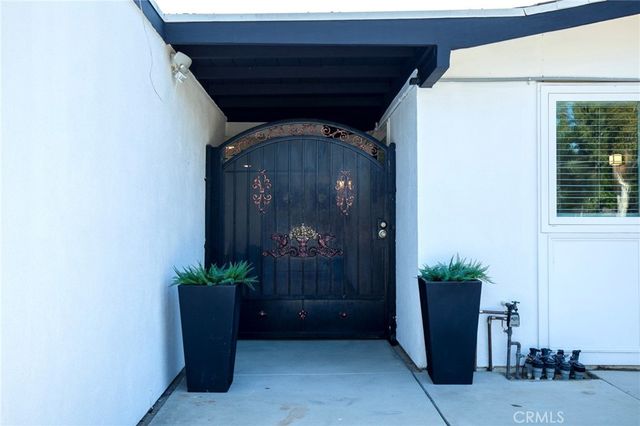 935 S Nutwood Street, Anaheim, CA 92804