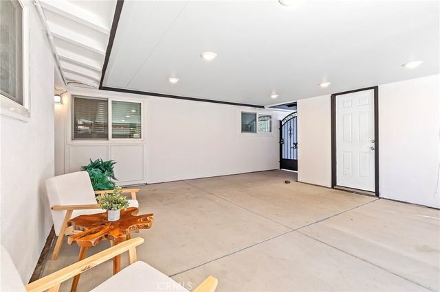 935 S Nutwood Street, Anaheim, CA 92804