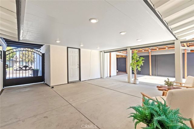 935 S Nutwood Street, Anaheim, CA 92804