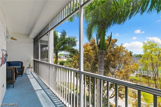 140 Palm ST 413, Marco Island, FL 34145