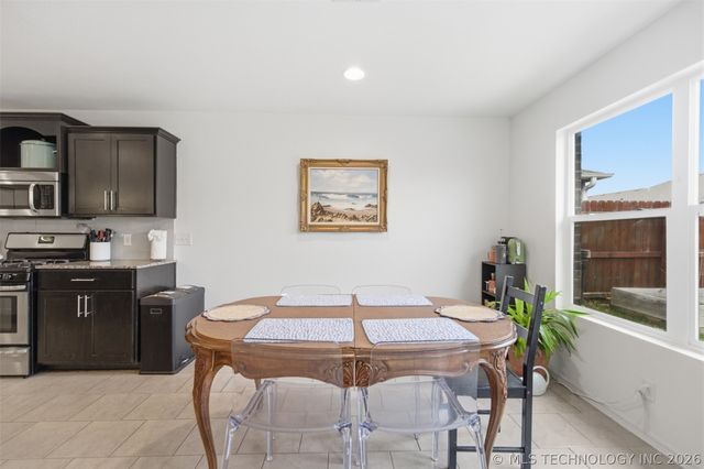 14611 E 111th Court N, Owasso, OK 74055