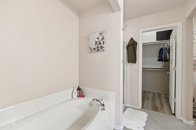 14611 E 111th Court N, Owasso, OK 74055