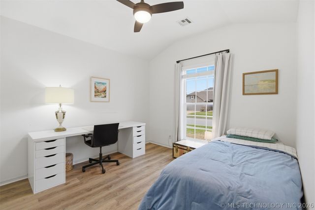 14611 E 111th Court N, Owasso, OK 74055