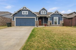14611 E 111th Court N, Owasso, OK 74055