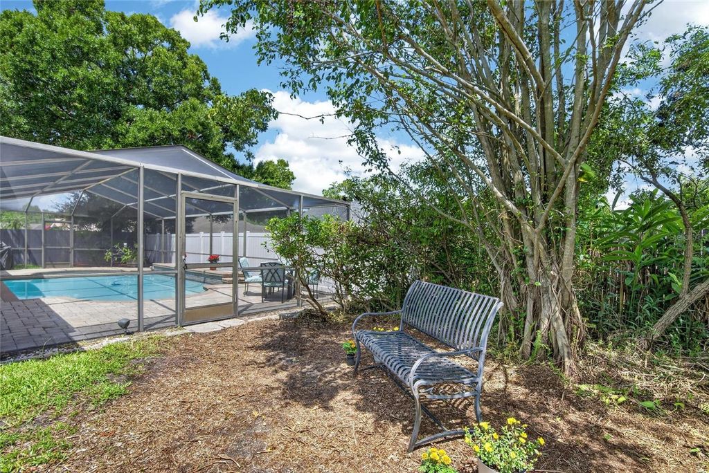 Image 36 of property listing at 15112 ROUNDUP DRIVE, Tampa, FL 33624