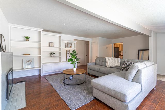 3595 Sue Pam, Carmichael, CA 95608